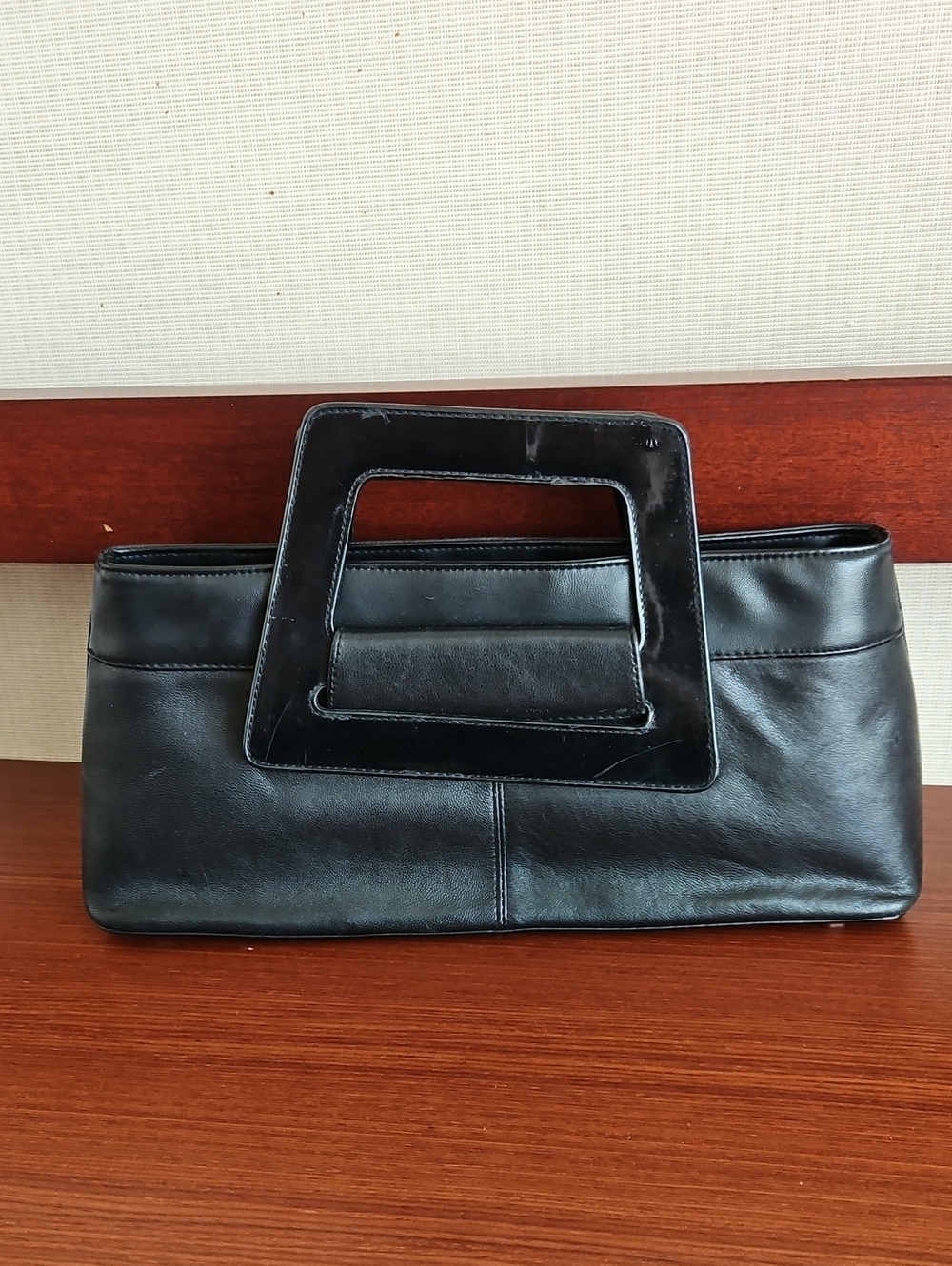 Naturalize Leathet Bag